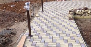 Укладка тротуарной плитки под ключ в Ленинске-Кузнецком в октябре
