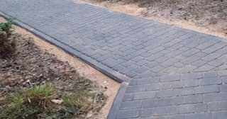 Укладка тротуарной плитки на основание в Ленинске-Кузнецком в октябре