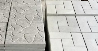 Укладка квадратной тротуарной плитки в Ленинске-Кузнецком - стоимость от 818 руб.