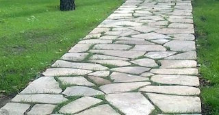 Профессиональная укладка камня на дорожки в Ленинске-Кузнецком в октябре