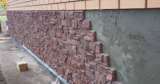 Профессиональная отделка фундамента панелями в Ленинске-Кузнецком в октябре
