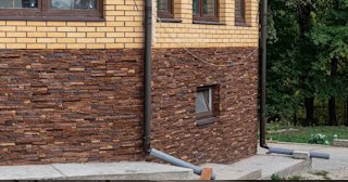 Наружная отделка фундамента в Ленинске-Кузнецком от ТротуарнаяПлитка по цене от 920 руб.