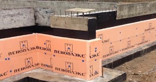 Утепление мелкозаглубленного фундамента в Ленинске-Кузнецком в октябре